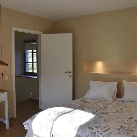 La Colline Aux Fees *