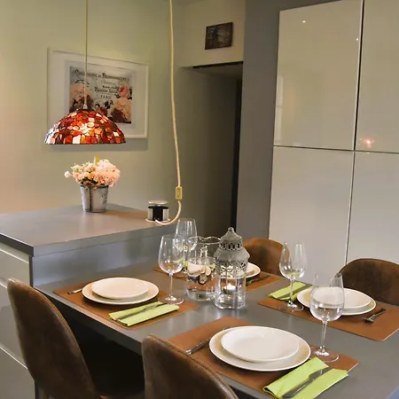 La Colline Aux Fees Ferienhaus Yvoir