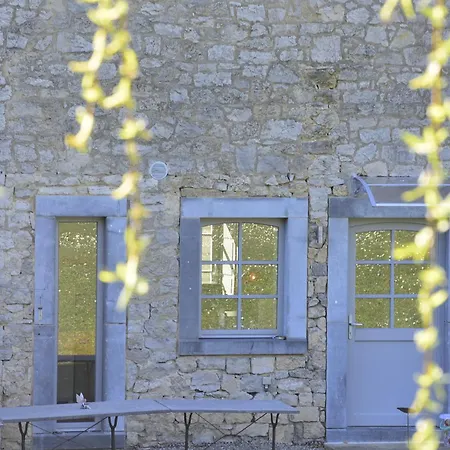 La Colline Aux Fees Ferienhaus Yvoir