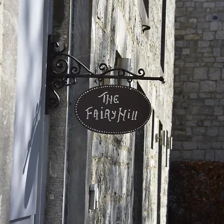 La Colline Aux Fees Ferienhaus Yvoir